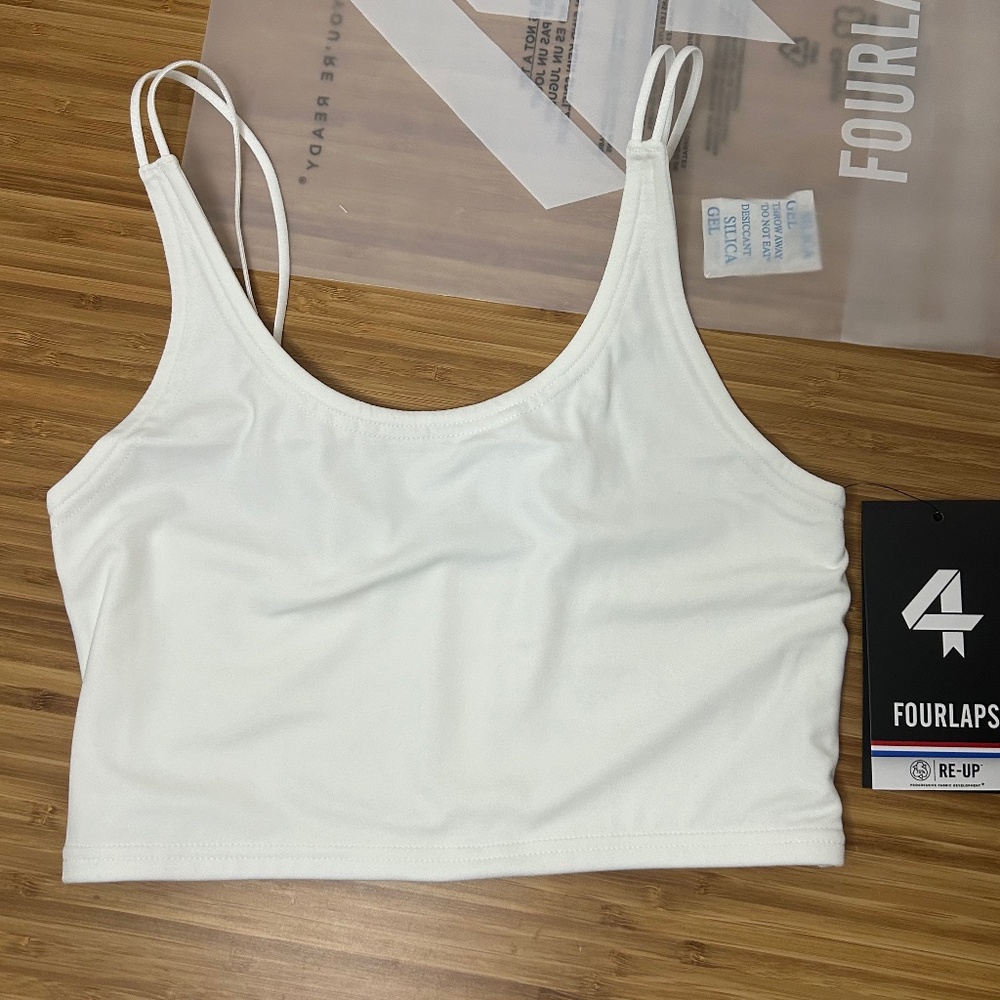 NWT FOURLAPS POISE LONGLINE BRA WHITE